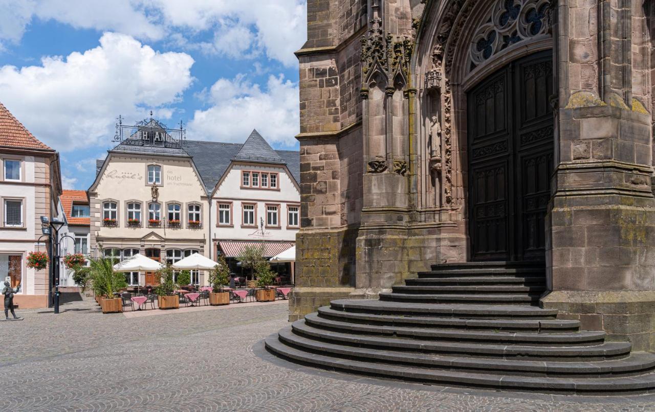 Angel'S - Das Hotel Am Fruchtmarkt Sankt Wendel Exterior foto